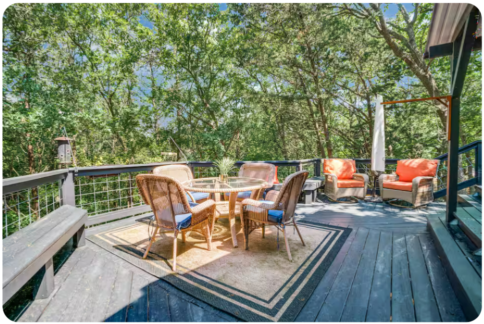 Lake Texoma Retreat w Huge Deck